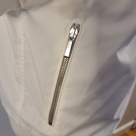 Moorer White Short Sleeve Hooded Jacket - Picture 4 of 12